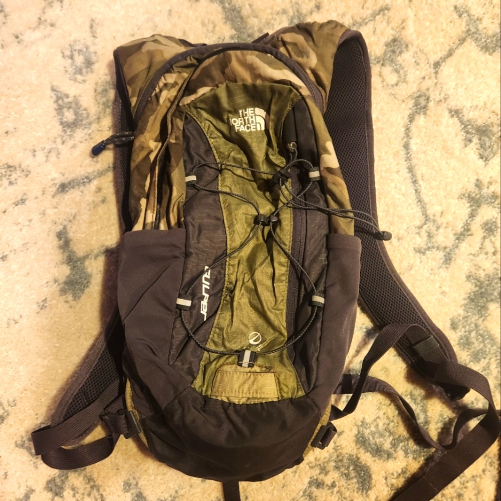 The North Face Flight Series Gulper Hydration Backpack